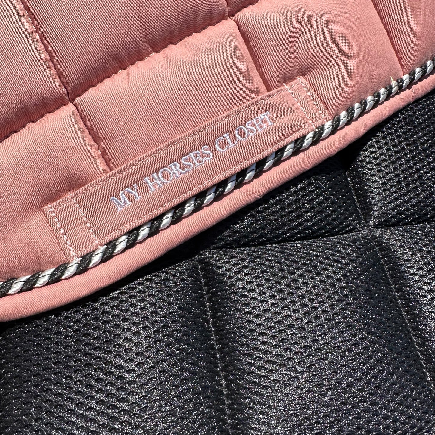 Classic Line vieux rose Dressage Saddle Pad