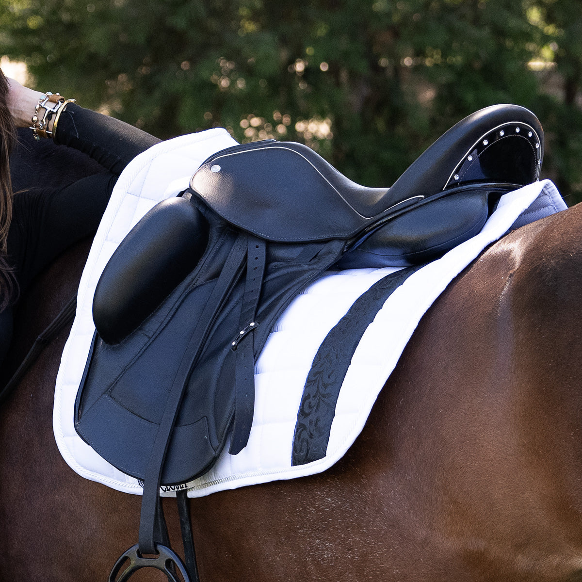 Dressage Saddle Pad Versailles White Damask Black