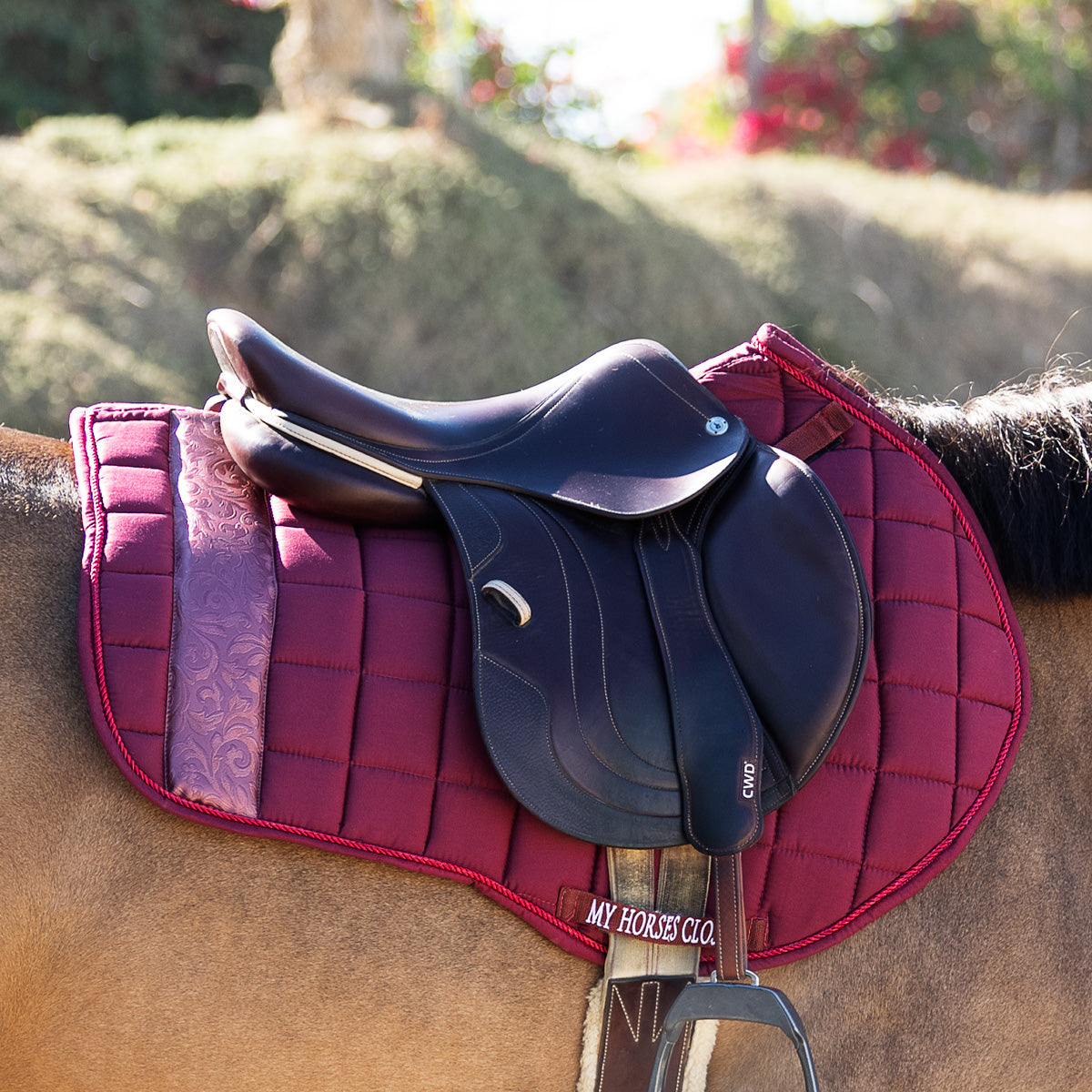 Jump AP Saddle Pad Versailles Burgundy Damask