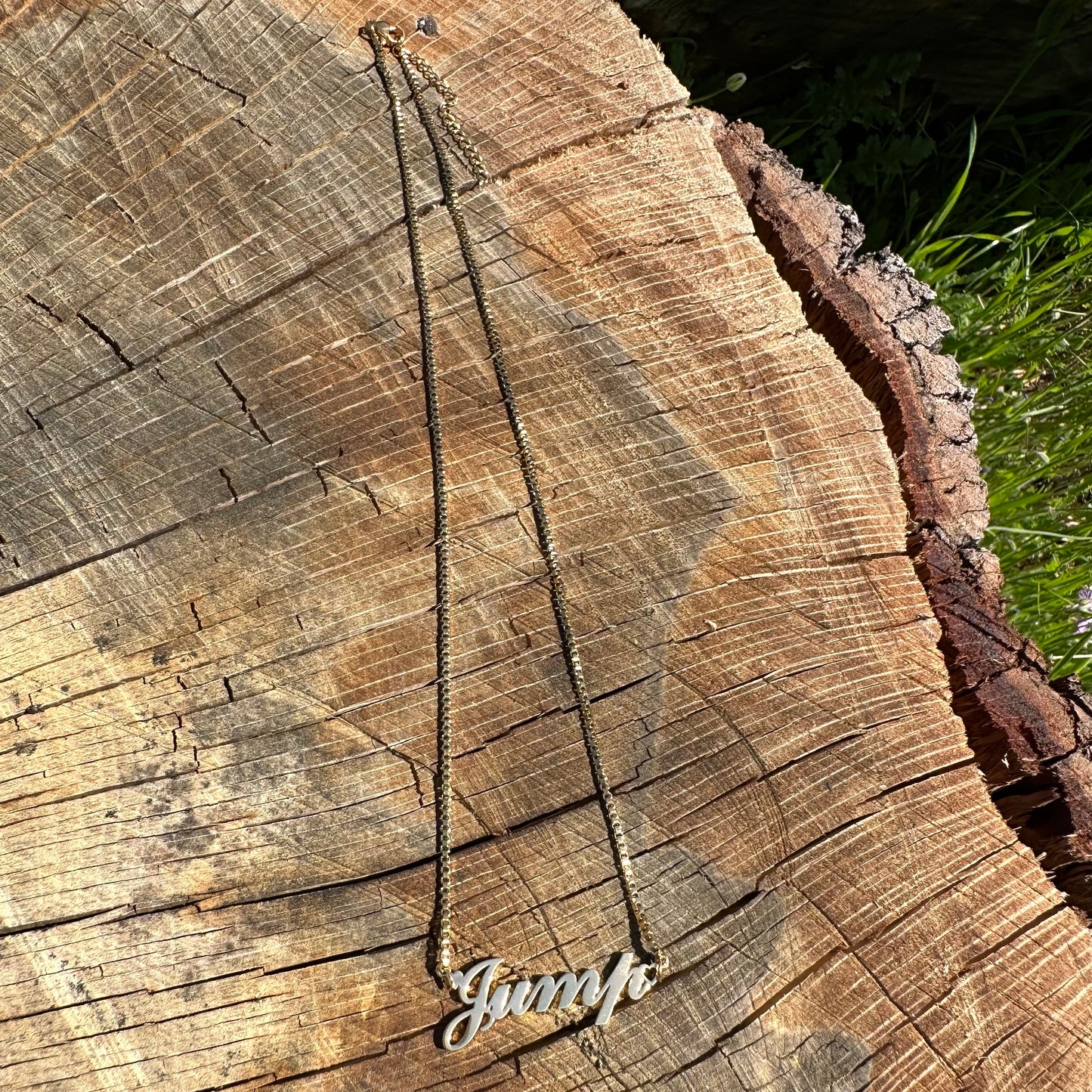 Jump Necklace - Gold